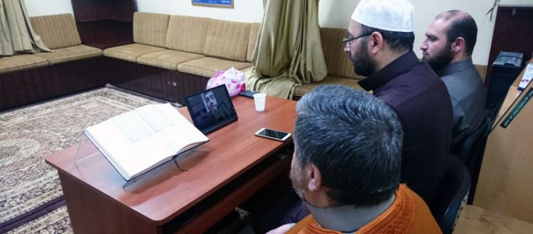 دار القرآن تجيز الشيخ محمد خشان الحلبي (عبر سكايب) بقراءة عاصم
