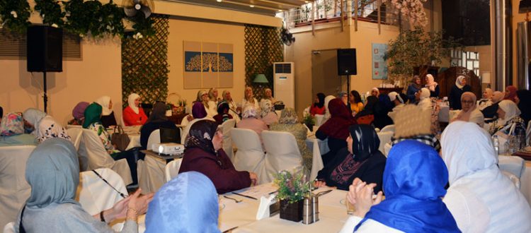يداً بيد.. لقاء إيماني للعلاقات النسائية في جمعية الاتحاد الإسلامي - بيروت