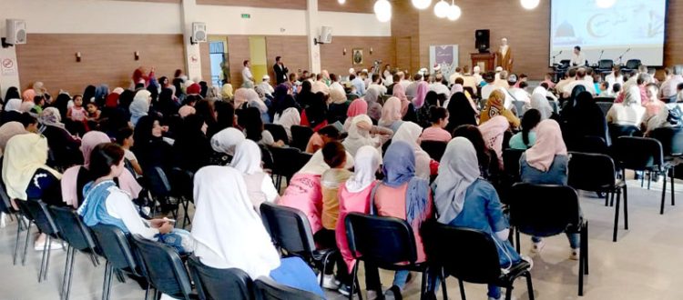 برعاية دار الفتوى: دار القرآن في صيدا تكرّم حفاظها في حفل (تيجان النور وأمل الغد)