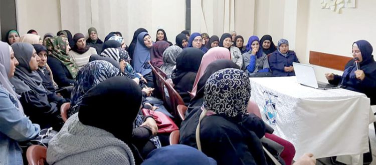 التربية بالعاطفة.. محاضرة لعائلات مؤسسة نماء في طرابلس ألقتها أ. هناء فاخوري