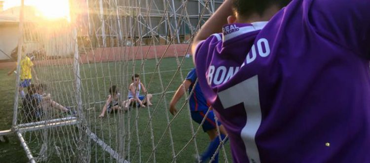 التقوى أقوى.. كرة قدم وإفطار لطلاب عالم الفرقان أسبوعياً في بيروت