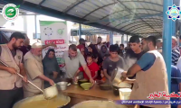 على بعد أمتار من آلة الغدر الصهيونية: تجهيز وتوزيع الطعام على مئات الأسر النازحة في شمال غزة - فيديو توثيقي 88 من حملة طوفان الأمل