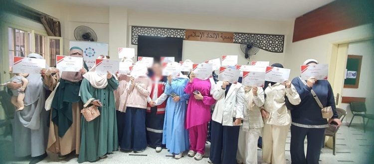 دورة في الإسعافات الأولية لصبايا المنتدى الشبابي في طرابلس