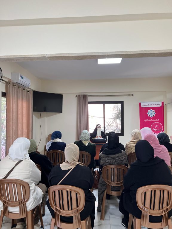 انطلاق سلسلة "سأحيا بالقرآن" في طرابلس لتعزيز تدبر كتاب الله