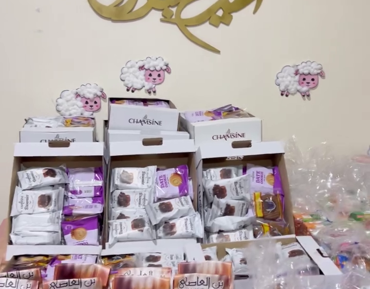 توزيع سلل العيد ضمن مشروع صنائع المعروف في بيروت