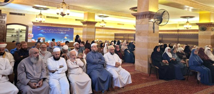 رئيس جمعية الاتحاد الإسلامي يشارك في حفل توقيع كتاب عن أحد القرّاء الكبار