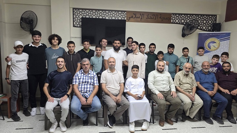 مجلس ختم للطالب الفتى زيد ماهر عبدالرحمن ضمن موكب حفاظ المخيم القرآني - 3