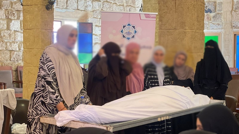 القسم النسائي في جمعية الاتحاد الإسلامي يختتم دورة في تغسيل الميت وتكفينه في المنية