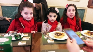 من قصر الحلو إلى الفنان عمران ياسين.. رحلة ترفيهية لطالبات عالم الفرقان في طرابلس