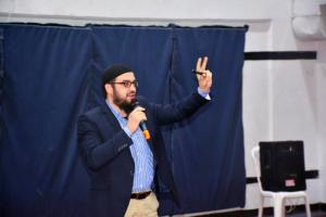 اختصاصي قصة.. دورة للطلاب الثانويين كشفت أسرار أهم 16 اختصاص جامعي - المنتدى الشبابي في جمعية الاتحاد لإسلامي-015