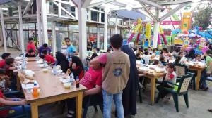 مؤسسة نماء: إفطار للأيتام في ملاهي بيروت-005