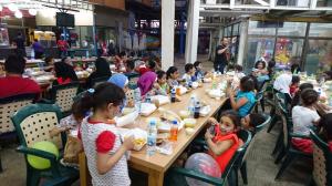 مؤسسة نماء: إفطار للأيتام في ملاهي بيروت-008