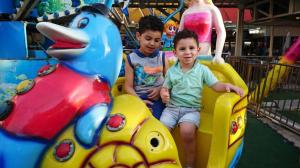 مؤسسة نماء: إفطار للأيتام في ملاهي بيروت-009