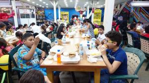 مؤسسة نماء: إفطار للأيتام في ملاهي بيروت-011