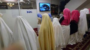 إفطار للأيتام في مسجد الصدّيق - بيروت-004