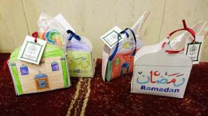 إفطار للأيتام في مسجد الصدّيق - بيروت-007