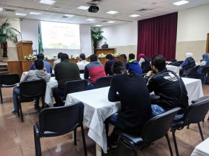 رواد لأجل القدس: القدس.. تهويد ومخاطر، لقاء شبابي مع أ. هشام يعقوب