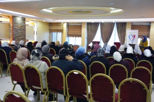 "حنايا" تكرّم د. نهى قاطرجي على جهودها في مجال نصرة قضايا المرأة المسلمة والحفاظ على الأسرة المسلمة