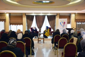 "حنايا" تكرّم د. نهى قاطرجي على جهودها في مجال نصرة قضايا المرأة المسلمة والحفاظ على الأسرة المسلمة