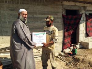 توزيع طرود غذائية في بيروت، طرابلس، صيدا والبقاع-001