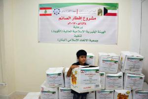 توزيع طرود غذائية في بيروت، طرابلس، صيدا والبقاع-004