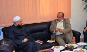 أمين عام الجماعة الإسلامية يزور الاتحاد الإسلامي ويلتقي رئيسها-005