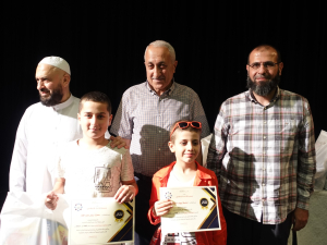 في حفل حاشد.. تكريم الطلاب المتفوقين في 10 دورات صيفية على مسرح الرابطة الثقافية في طرابلس