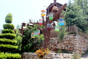 أشغال يدوية، أنشطة تربوية وذهنية، ورحلة إلى مغارة الزحلان في الأسبوع الثاني من (عالمي الصيفي) في طرابلس