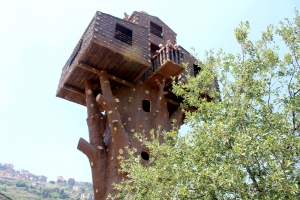 أشغال يدوية، أنشطة تربوية وذهنية، ورحلة إلى مغارة الزحلان في الأسبوع الثاني من (عالمي الصيفي) في طرابلس