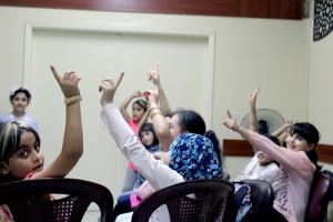 أشغال يدوية، أنشطة تربوية وذهنية، ورحلة إلى مغارة الزحلان في الأسبوع الثاني من (عالمي الصيفي) في طرابلس