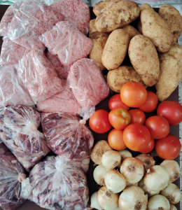 صنائع المعروف: توزيع الوجبات الباردة على الأسر المتعففة في طرابلس خلال شهر تموز