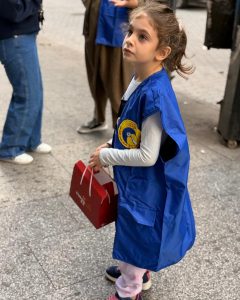 Street Dawaa.. المنتدى للتعريف بالإسلام ينفّذ نشاطاً دعوياً في شارع الحمراء ويستقطب اهتمام السياح الأجانب