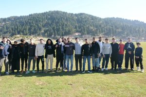 مبيت شبابي في القموعة يجمع بين الإيمان وروح المغامرة