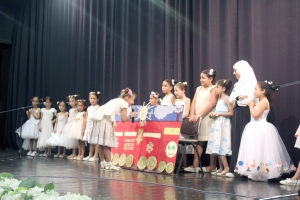 الحفل الختامي لدورتَي فتيان المساجد وجيل القرآن (إناث) على مسرح الرابطة الثقافية - طرابلس