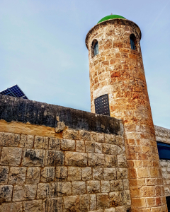 رحلة ترفيهية لطلاب نادي الفرقان الشتوي في طرابلس إلى قلعة بربر آغا