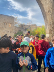 رحلة ترفيهية تربوية لطلاب نادي الفرقان الشتوي في طرابلس إلى قلعة بربر آغا التاريخية