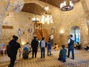 رحلة ترفيهية تربوية لطلاب نادي الفرقان الشتوي في طرابلس إلى قلعة بربر آغا التاريخية