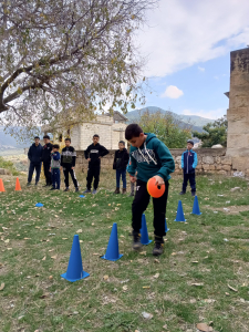 رحلة ترفيهية تربوية لطلاب نادي الفرقان الشتوي في طرابلس إلى قلعة بربر آغا التاريخية