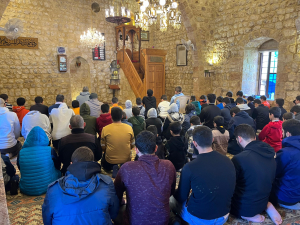 رحلة ترفيهية تربوية لطلاب نادي الفرقان الشتوي في طرابلس إلى قلعة بربر آغا التاريخية