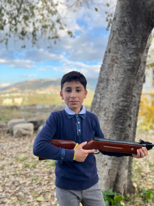 رحلة ترفيهية تربوية لطلاب نادي الفرقان الشتوي في طرابلس إلى قلعة بربر آغا التاريخية