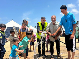 إعادة ترميم بئر مياه جوفي في غزة وتشغيله من خلال الطاقة الشمسية ضمن حملة طوفان الأمل