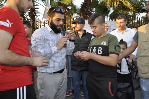 أسئلة وأجوبة للأبناء والأهالي، وهدايا للجميع خلال مهرجان "ربيع النور".. نشاط عائلي ترفيهي في طرابلس ضمن فعاليات "سنّته حياة"