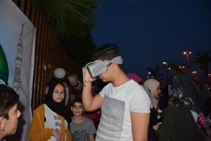 أفلام VR للحرمين الشريفين استمتع بها الصغار والكبار خلال مهرجان "ربيع النور".. نشاط عائلي ترفيهي في طرابلس ضمن فعاليات "سنّته حياة"
