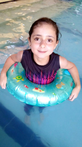 رحلة ترفيهية لطالبات "نادي الفرقان الصيفي" في عرمون إلى مسبح ذي النورين