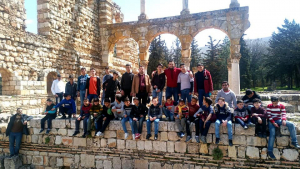 فتيان عالم الفرقان في قلعة عنجر الأموية الإسلامية وأوقاف تل النبي