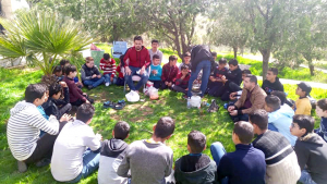 فتيان عالم الفرقان في قلعة عنجر الأموية الإسلامية وأوقاف تل النبي