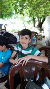 رحلة مائية إلى عيون السمك لطلاب عالم الفرقان في طرابلس