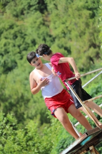 رحلة مائية إلى عيون السمك لطلاب عالم الفرقان في طرابلس