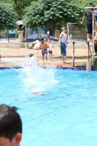 رحلة مائية إلى عيون السمك لطلاب عالم الفرقان في طرابلس