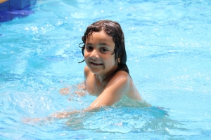 رحلة مائية إلى عيون السمك لطلاب عالم الفرقان في طرابلس